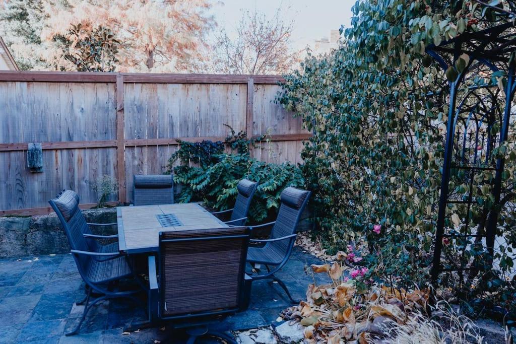 Chic 1Br Balcony & Laundry Soulard Διαμέρισμα Σαιντ Λούις Εξωτερικό φωτογραφία